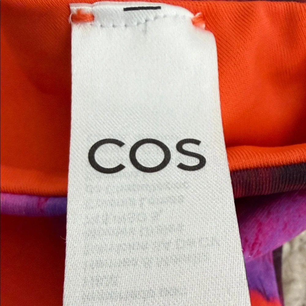 COS Women’s REVERSIBLE Floral One Piece in Orange and Purple- NEVER WORN! - Picture 2 of 7